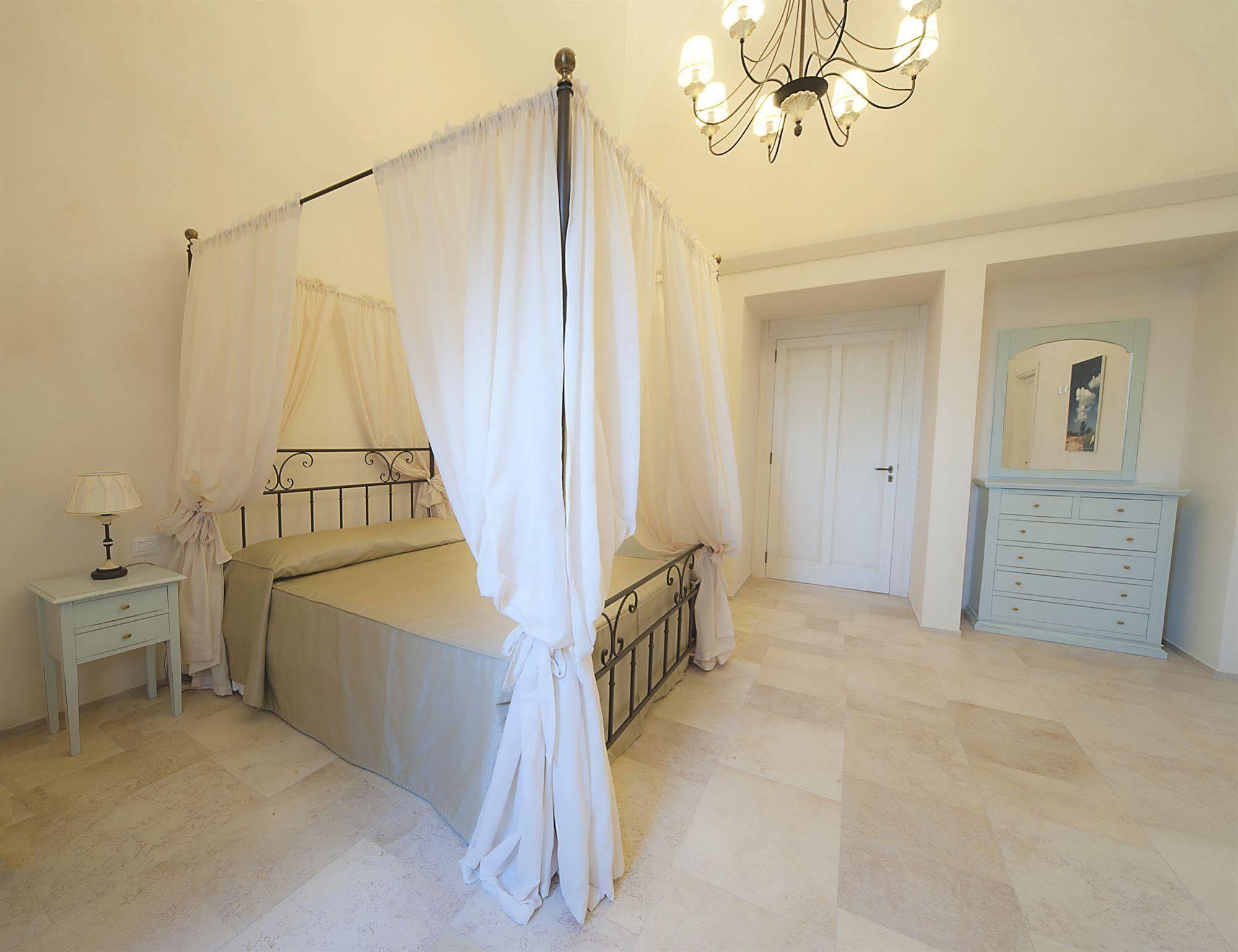 San Velletri Guest House Savelletri Exterior photo